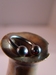 navelpiercing met rode briljantjes