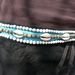 riem zwart/turquoise met schelpen 